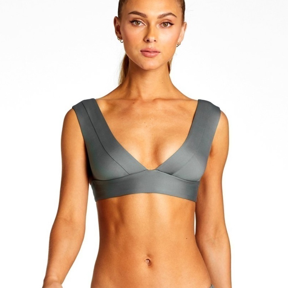 Vitamin A Magnolia V Neck Green Bikini Top 6 Small